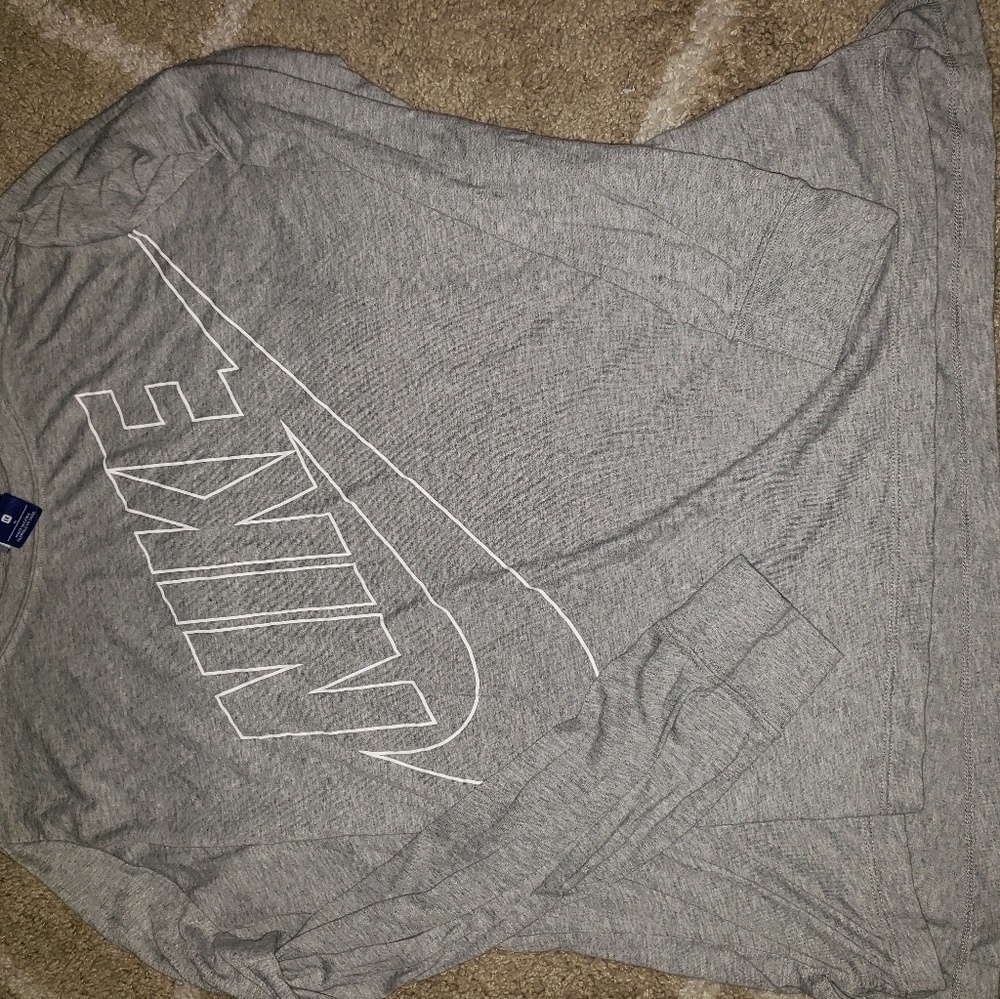 Long sleeve Nike tshirt